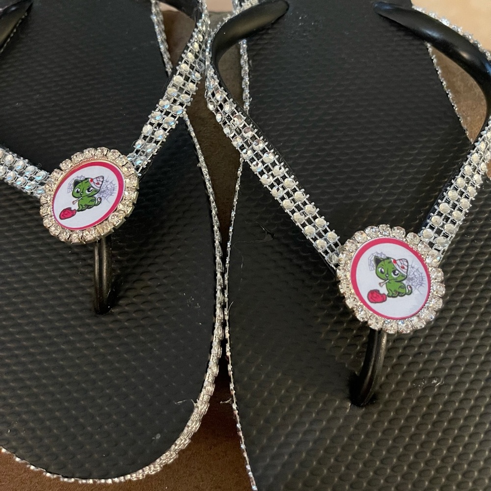 Zombie cat sandals